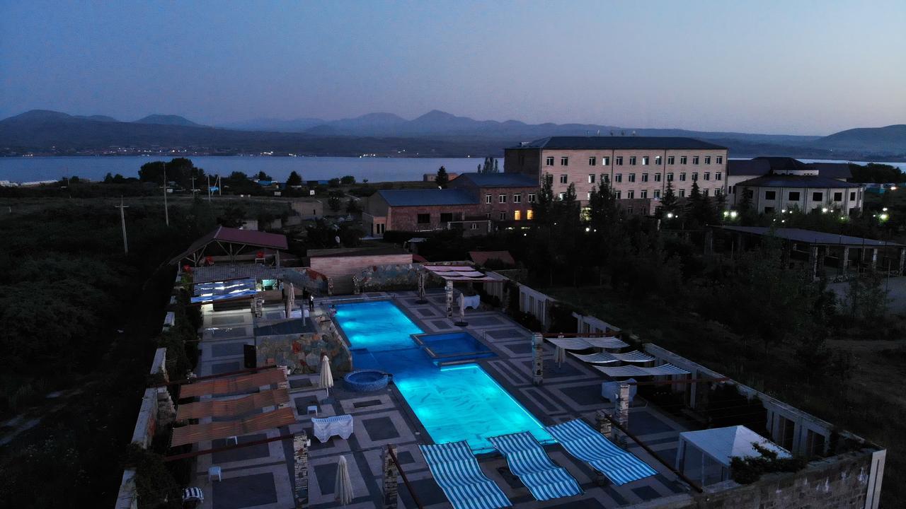 Maria Resort Севан Екстер'єр фото